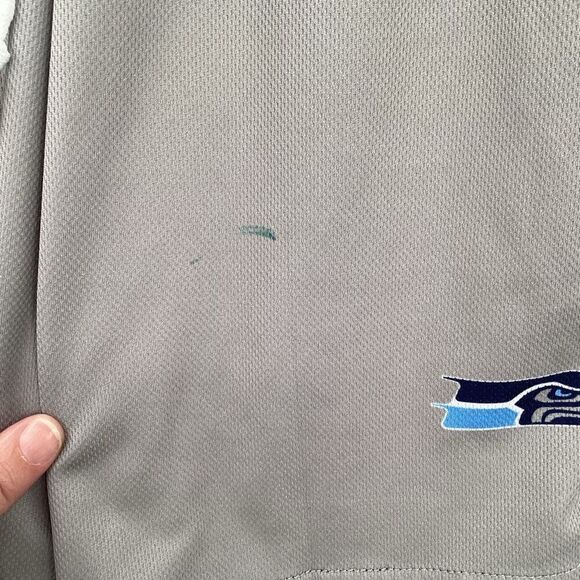 Boys Seattle Seahawks Reversible Athletic Shorts - Large - Flaw‎ - Picture 5 of 6
